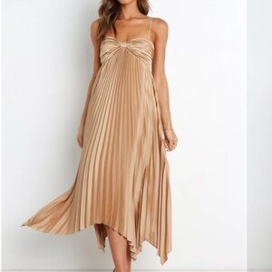 Petal & Pup Vikki Dress